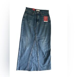 NWT Levi Denim Maxi Skirt